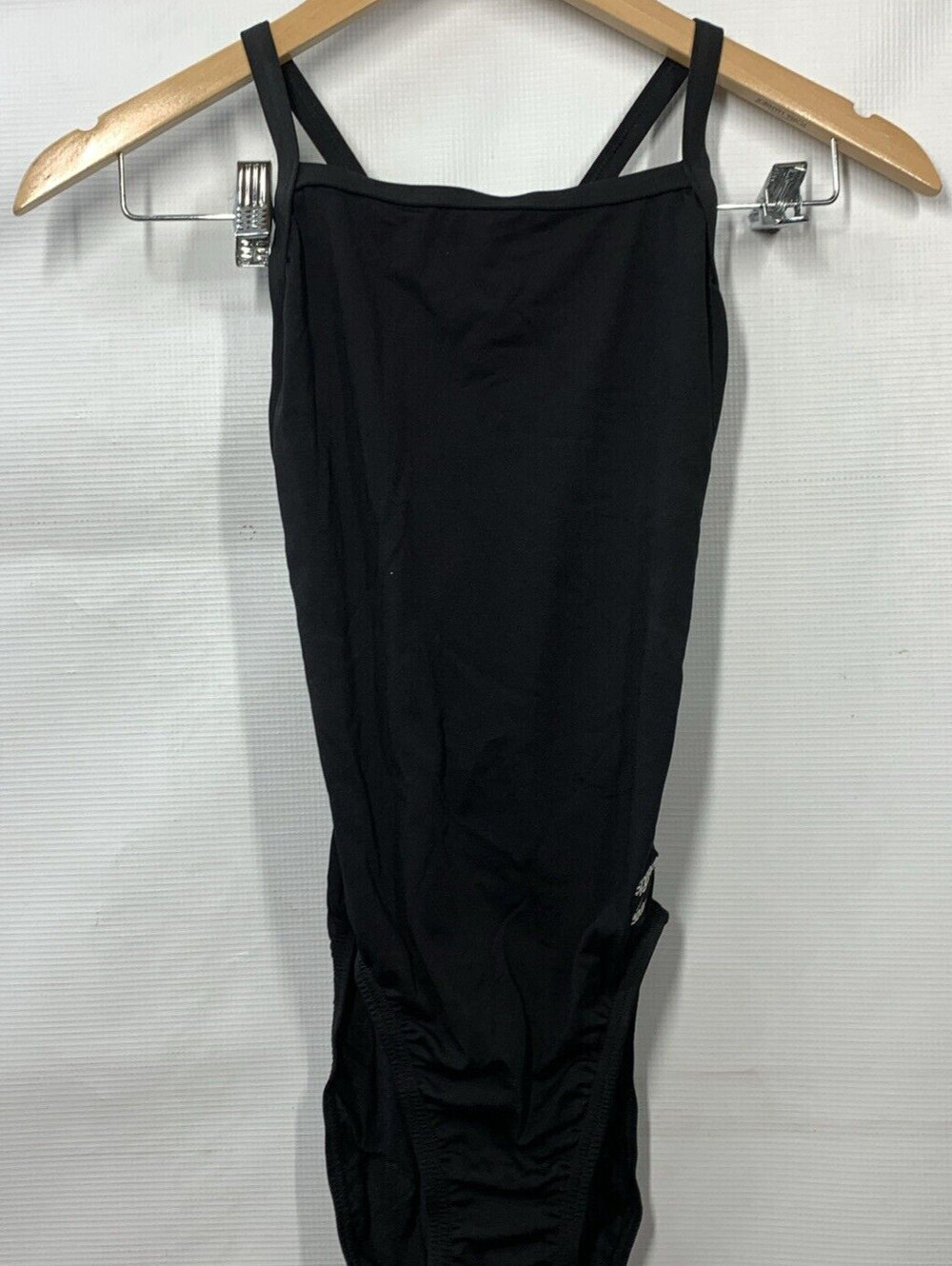 Speedo Female One Piece Swimsuit Solid Flyback Training Suit Black 30 Swimwear